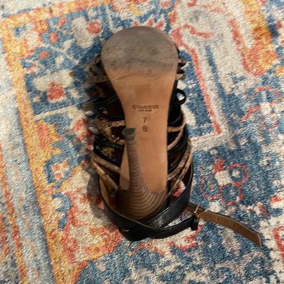 Gently worn, Coach heels. - Picture 4 of 4
